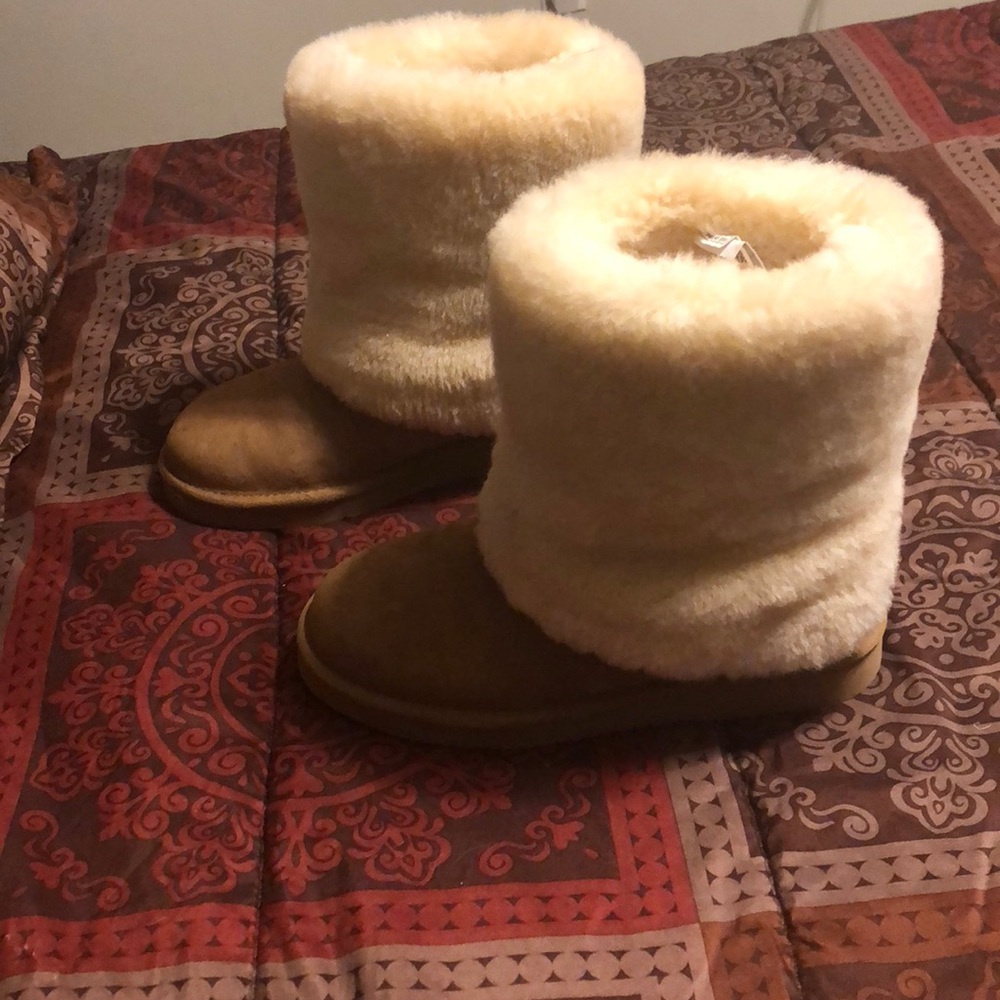 UGG Australian Patten bootie